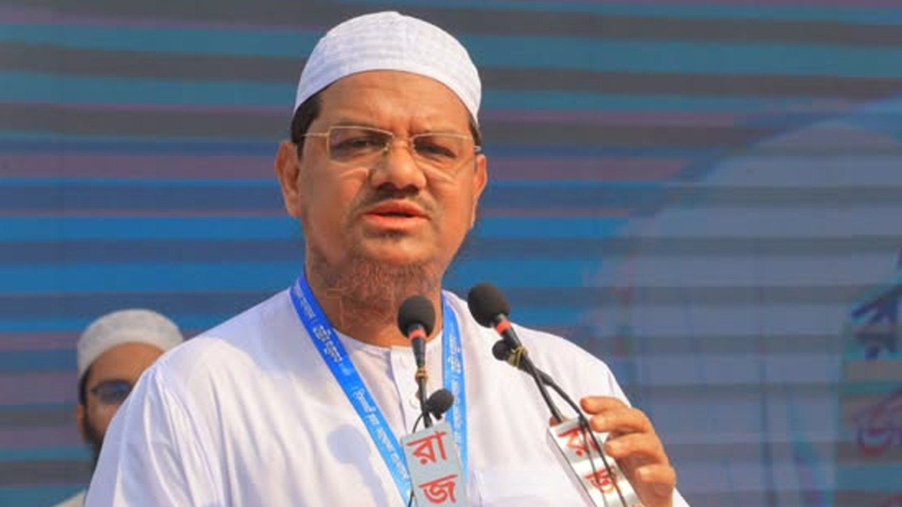 2025/ডাকসু নির্বাচনে রাজনীতির যাত্রাপথ স্পষ্ট হবে চরমোনাই পির.jpg